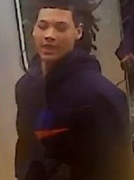 16-Year-Old Beaten and Robbed on NYC Subway Train 16-Year-Old Beaten and Robbed on NYC Subway Train